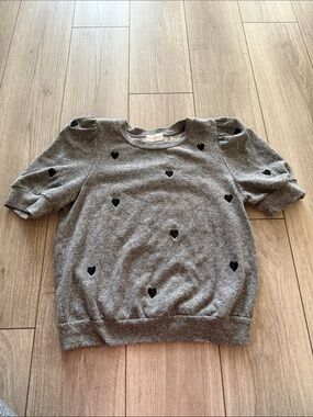 T. La Anthropologie Gray Puff Short Sleeve Black Hearts Sweatshirt Small